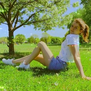 Meet your Posher, Ada